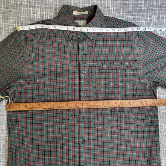 L.L. BEAN Wrinkle Resistant Shirt Lt-Mid Weight Cotton Plaid Green Red Men's M - Picture 7 of 10
